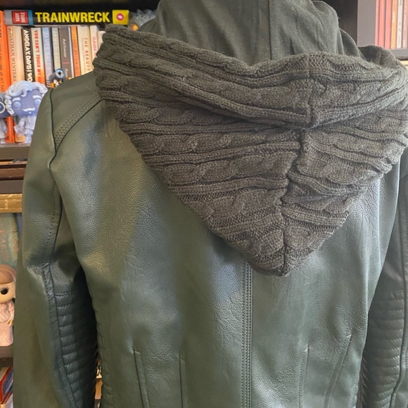 Guess Faux Leather Jacket retail $180 - Picture 5 of 16